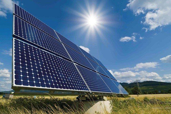  نیروگاه خورشیدی ۱۰۰ مگاواتی برای تولید برق راه اندازی شد