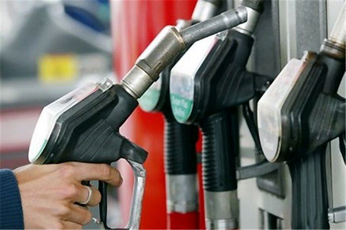 قیمت سوخت در امارات کاهش می یابد