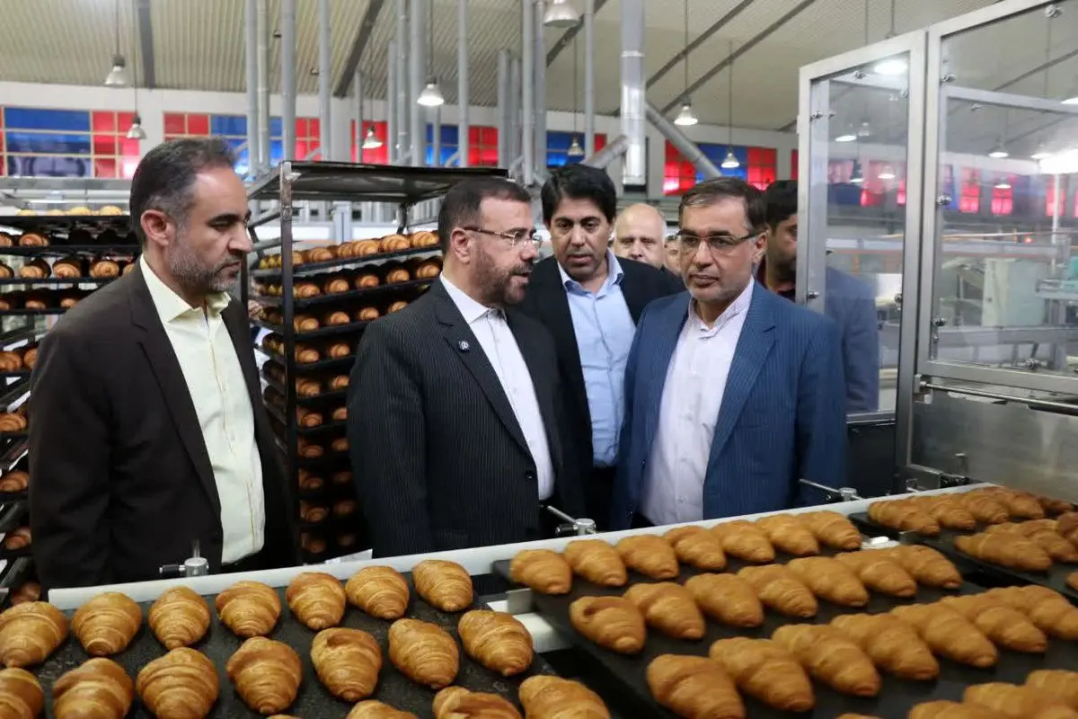 استمرار تولید و فعالیت در ۲۵۰۰ واحد شهرک صنعتی بزرگ شیراز