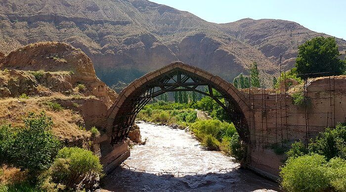  پل تاریخی دوره صفویان در روستای انبوه ترمیم می شود