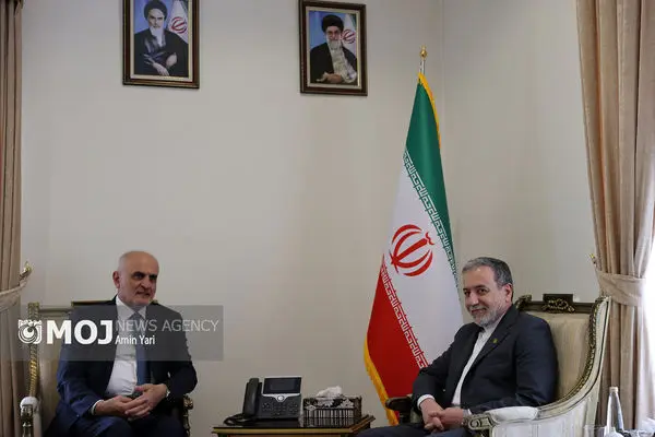 وزیر امور خارجه با معاون سیاسی رئیس مجلس لبنان در تهران دیدار کرد