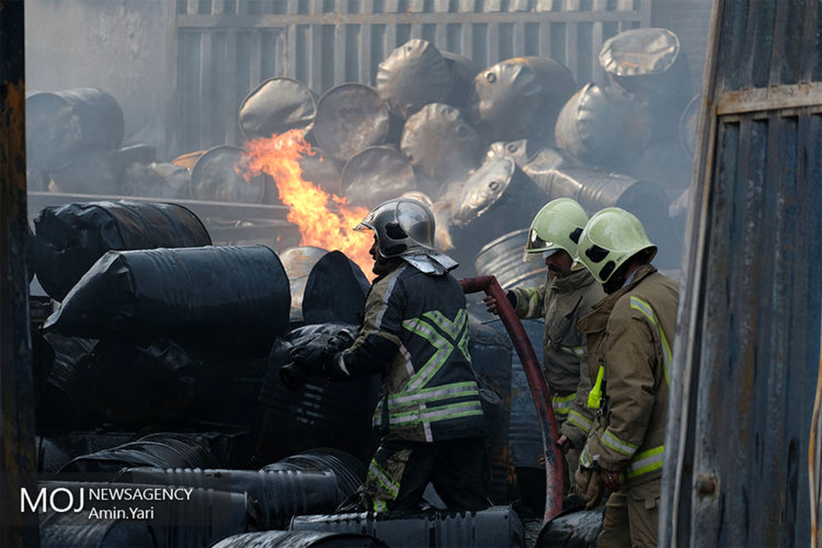  یکی از انبارهای باتری‌سازی سازمان توسعه منابع انرژی وزارت دفاع آتش گرفت