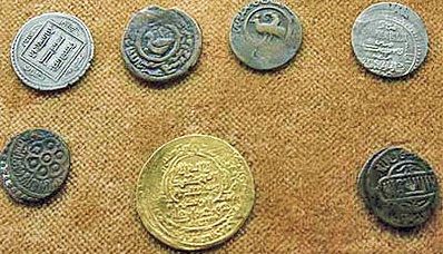  ۹ سکه متعلق به سده اول اسلام کشف شد