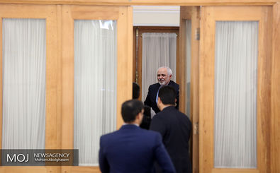 تکذیب مذاکرات پنهانی ایران و آمریکا و اعتراف ناخواسته وزیر خارجه