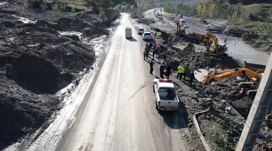 قطعه چهار آزاد راه تهران شمال بازگشایی شد