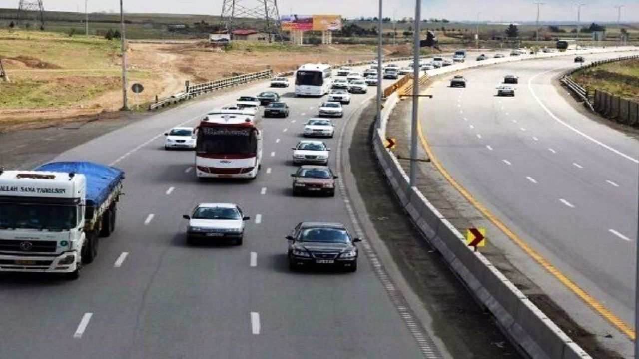 وضعیت ترافیکی معابر بزرگراهی پایتخت در صبحگاه دوشنبه ۲۸ تیر ۱۴۰۰