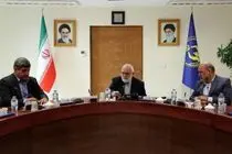 امور مردم باید تا حد ممکن به خود مردم سپرده شود