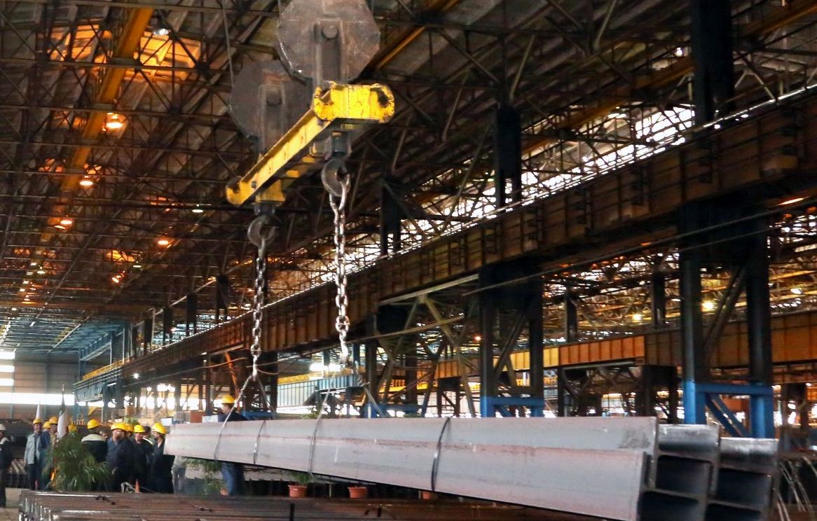 تحویل اولین محموله تیرآهن H30 ذوب آهن اصفهان به خریدار