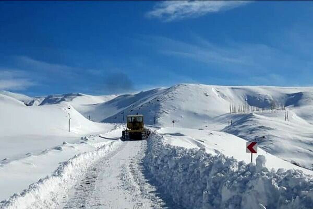 راه دسترسی ۱۰۴ روستا در قزوین به علت بارش برف مسدود است
