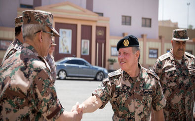 پادشاه اردن نزدیکانش را از فرماندهی ارتش برکنار می‌کند