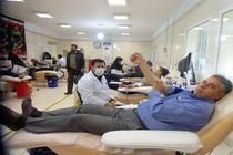 کارکنان آموزش و پرورش استان قم با اهدای خون خود زندگی اهدا کردند 