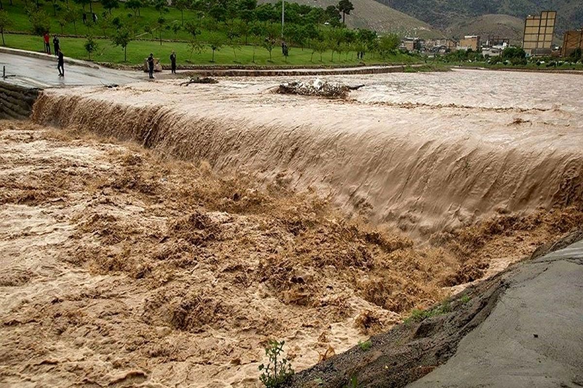 شمار جانباختگان حادثه سیلاب استهبان به ۲۱ نفر رسید