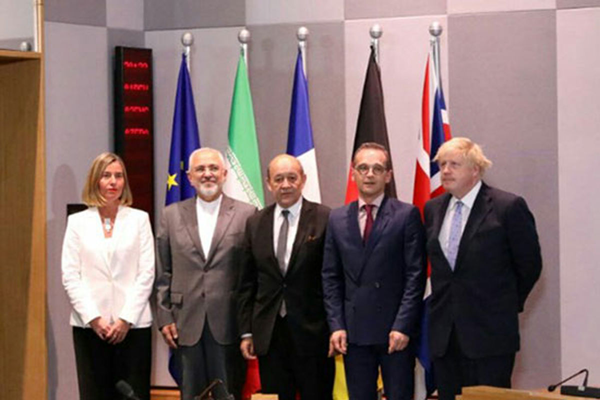 ملت ایران زیاده خواهی اروپایی ها را فراموش نخواهند کرد