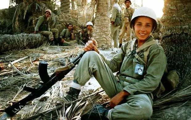 لزوم ترویج فرهنگ ایثار و شهادت در قشر نوجوان