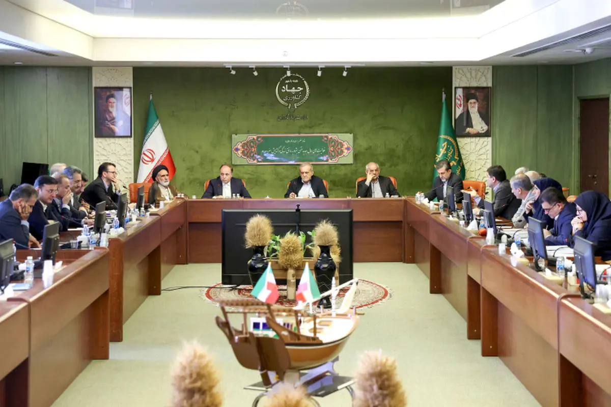 تهیه نظام دادهها و الگوی کشت کشور بر اساس ظرفیتها و اقلیم مناطق مختلف