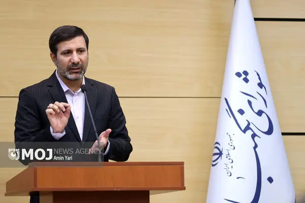 دانشگاه محل پیوند مطالبه‌گری با قانون اساسی است