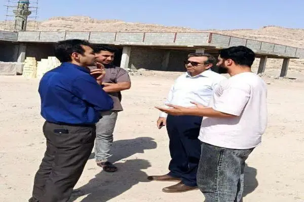 بازدید مدیرکل امور اقتصادی هرمزگان از طرح‌های متقاضی تسهیلات تبصره ۱۸ در غرب هرمزگان