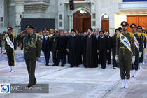 رئیس‌جمهور و هیات دولت با آرمان‌های امام (ره) تجدید میثاق کردند