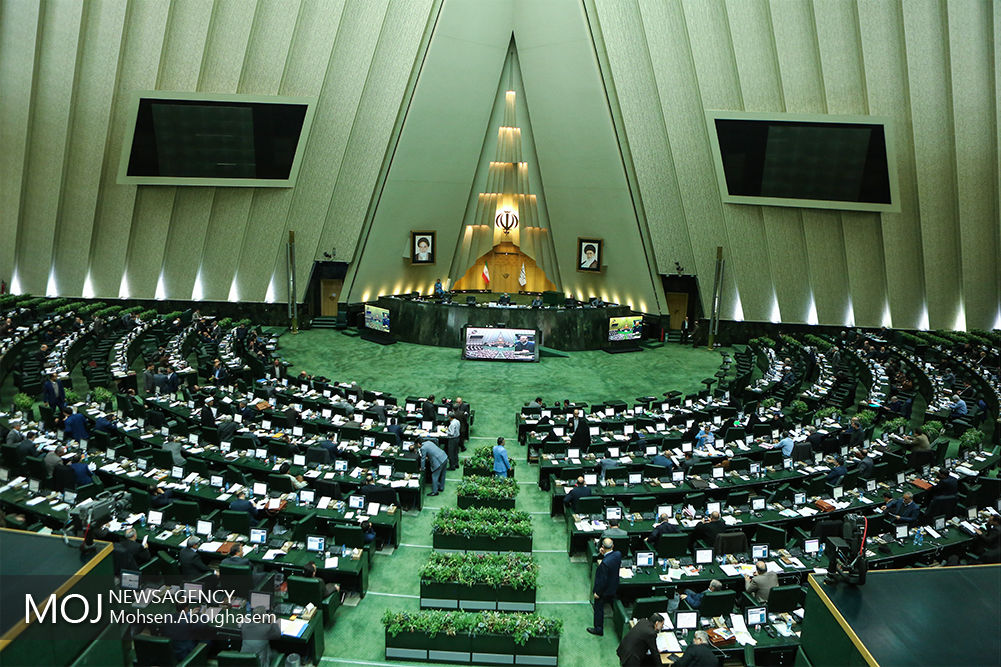 اسامی غایبین آغاز جلسه علنی امروز مجلس اعلام شد