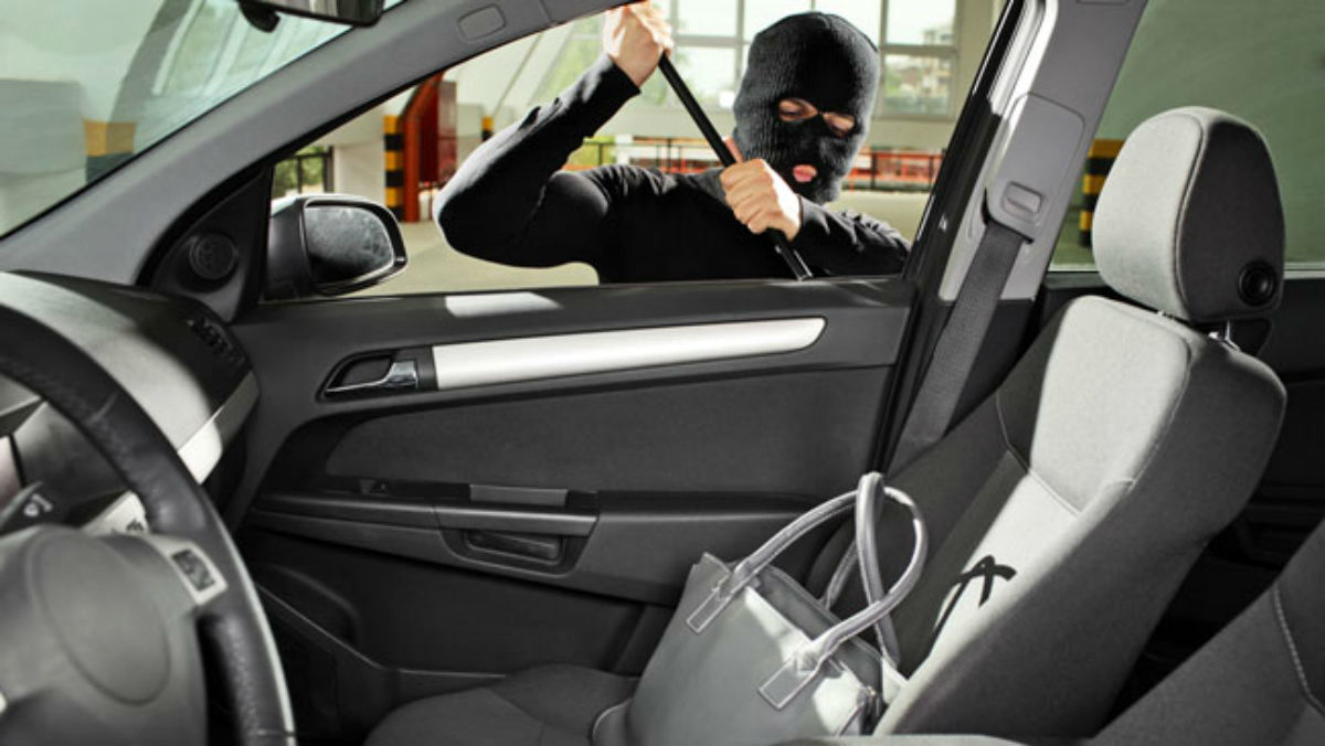 توصیه های پلیس هرمزگان به شهروندان در پیشگیری از سرقت خودرو