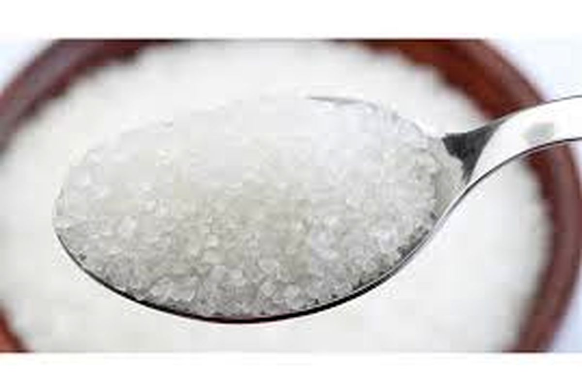 توزیع ۲.۵ تن شکر احتکار شده در یکی از مناطق تهران با قیمت مصوب