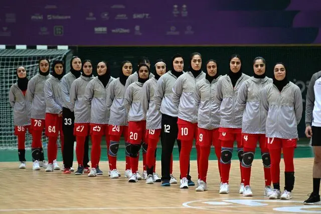دختران هندبال ایران برابر پاراگوئه شکست خوردند