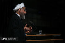 روحانی: به جای تخریب، برنامه‌ها به مردم عرضه شود