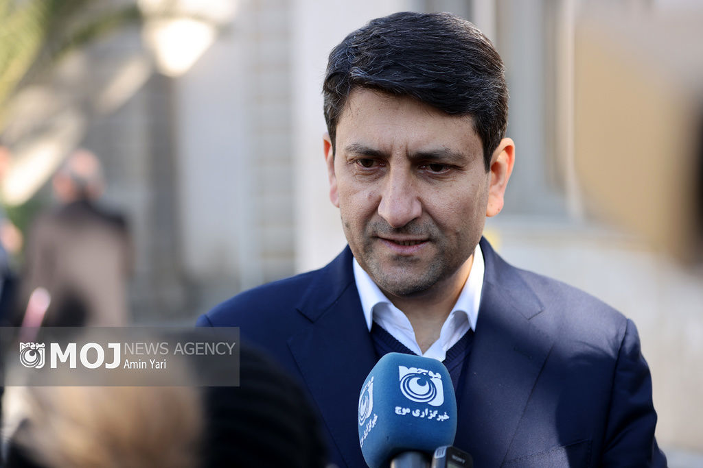 نسبت ترافیک شبکه ثابت و سیار در کشور اصلاح می‌شود/تمرکز بر «اتصال» واقعی فیبرنوری