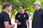 حضور حسین فرکی در تمرین پرسپولیس و دیدار با وحید هاشمیان
