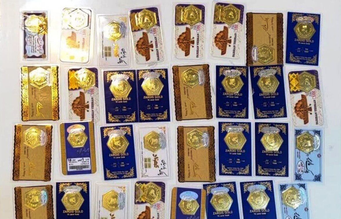 پلاک‌های غیر استاندارد از بازار طلافروشان مشهد جمع‌آوری شد