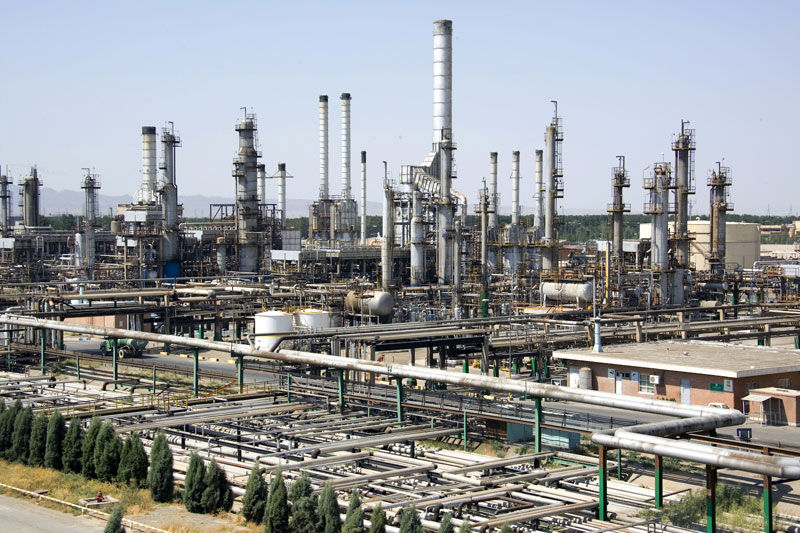 عرضه مستقیم فرآورده‌های نفتی با برند پالایشگاه تهران