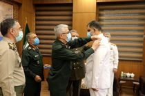 سرلشکر باقری درجه دریاداری فرمانده نیروی دریایی ارتش را نصب کرد