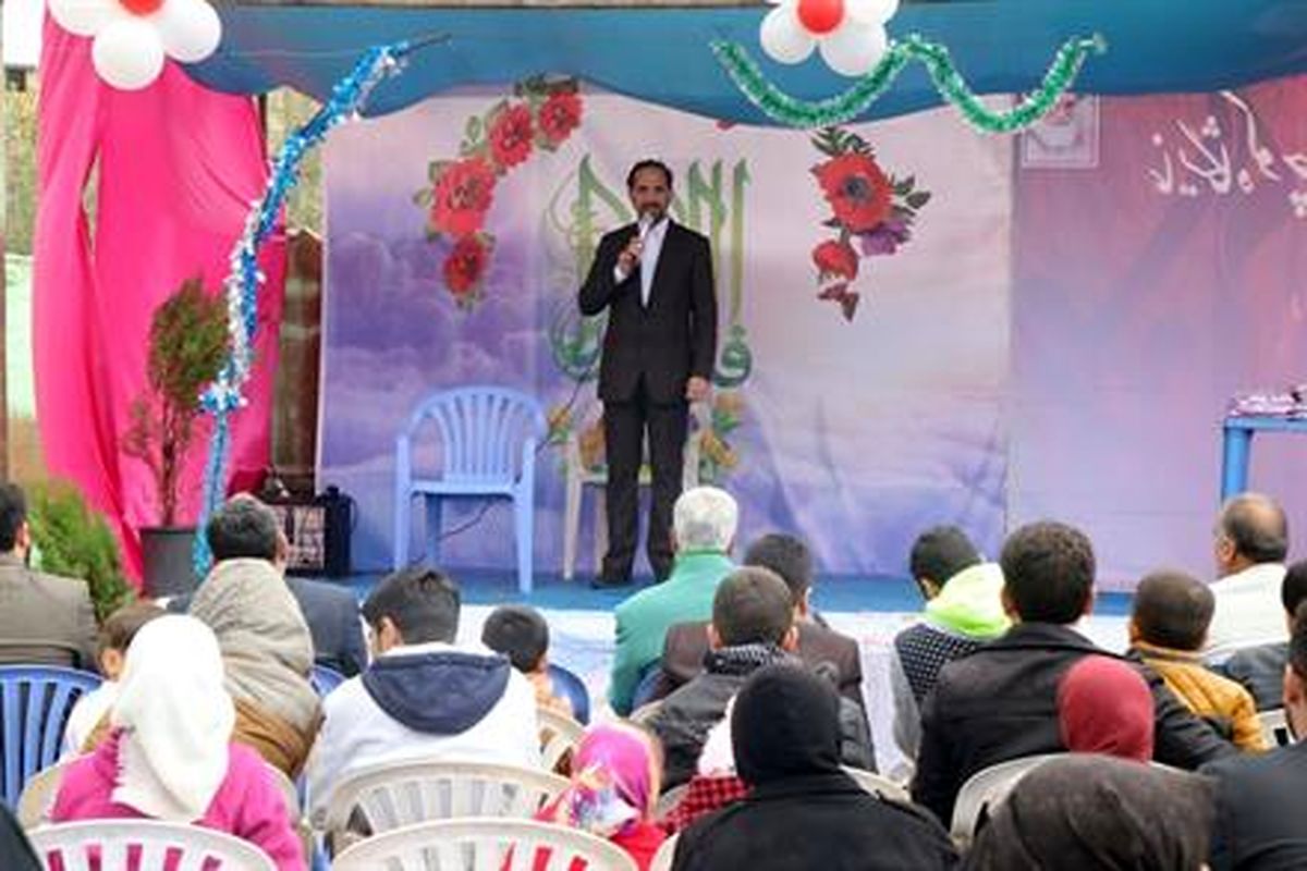 افتتاح نمایشگاه آرامش زندگی در منطقه نیروگاه توسط معاون امور زائرین استاندار قم
