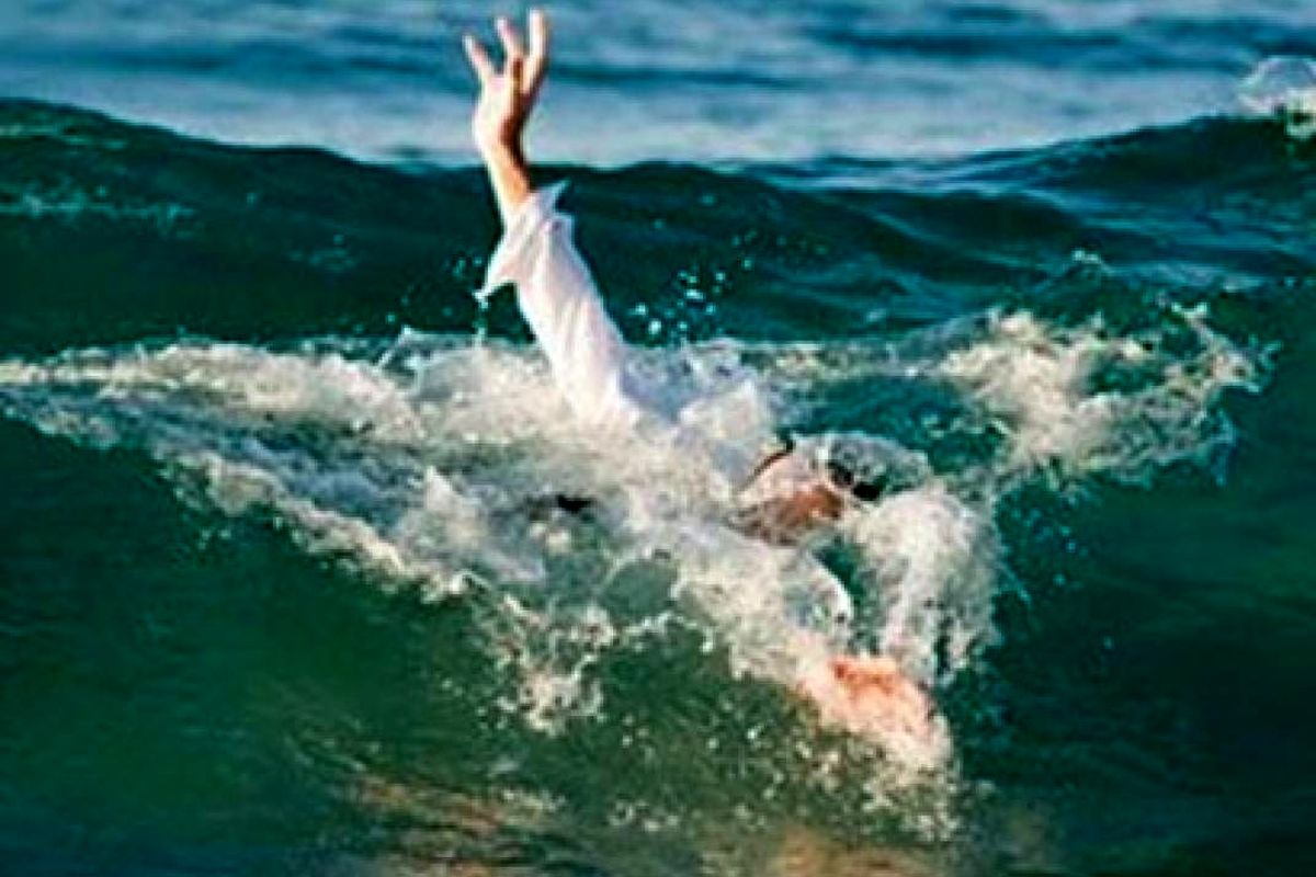 جوان ۲۵ ساله پره سری در دریا غرق شد