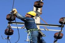 اصلاح ۸ کیلومتر شبکه توزیع برق در آشتیان