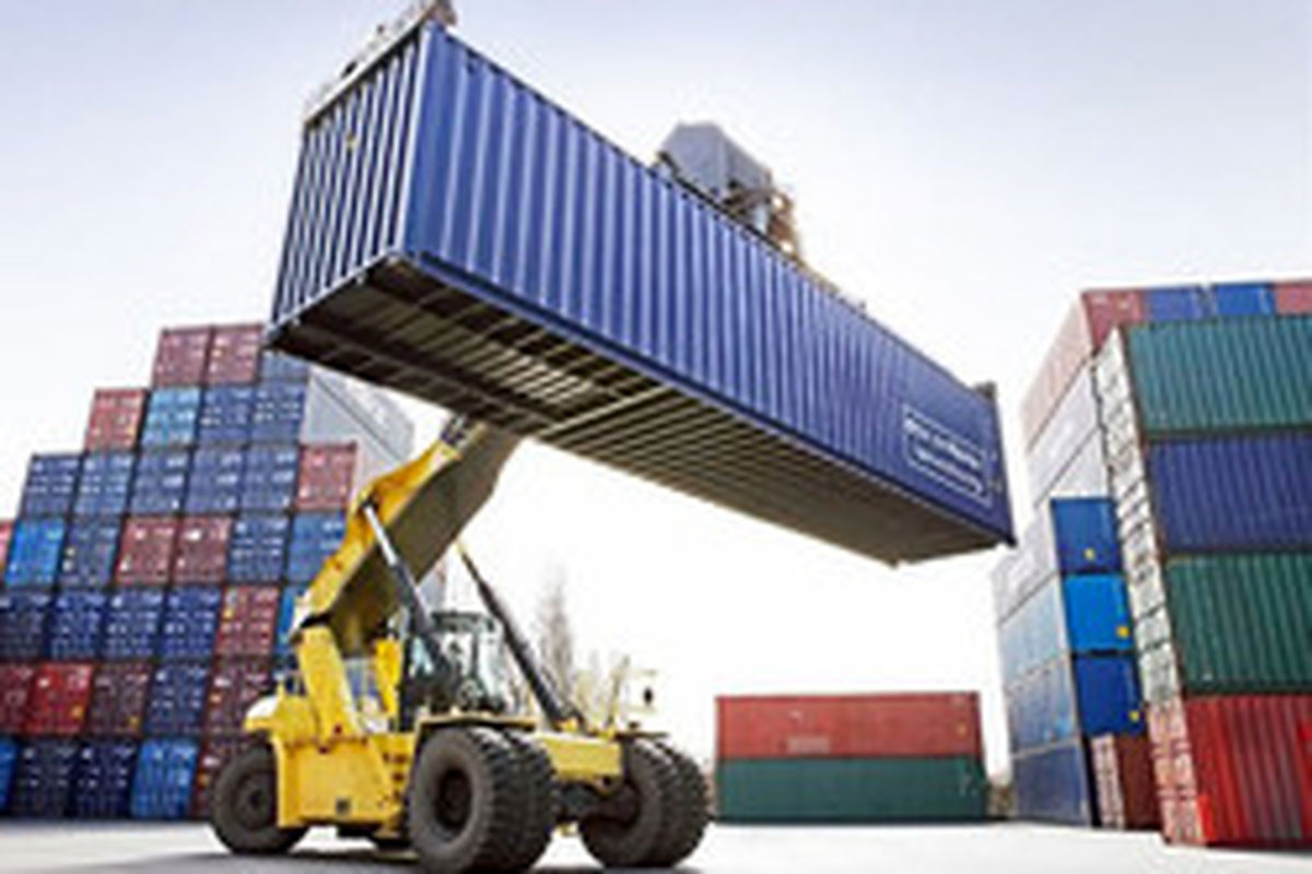 رشد ۱۹۷ درصدی صادرات عبوری از مرز سومار