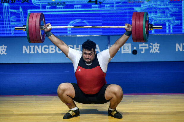 6 مدال حاصل تلاش وزنه برداران سنگین وزن ایران در مسابقات وزنه‌برداری آسیا