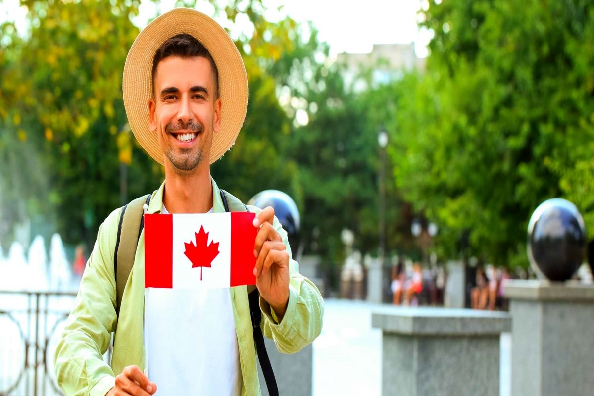 چطور ویزای توریستی کانادا را بگیریم؟