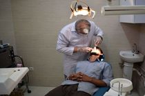 ارائه خدمات رایگان دندانپزشکی به زندانیان بندرعباس