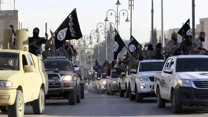 العبیدی از طرح انتقال ۲۰ هزار داعشی از سوریه به عراق خبر داد