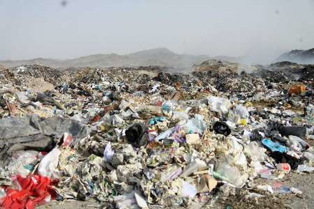 زباله همسایه دریا در محمودآباد/ وعده های که همچنان بی عمل ماند