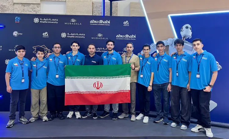 پیام تبریک پزشکیان به دانش‌آموزان طلایی ایران در ربوکاپ ۲۰۲۵