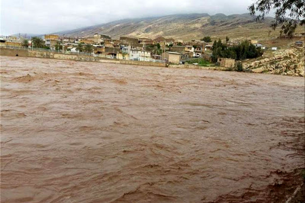 عبور از رودخانه فصلی جان مادر و دختر ۵ ساله را گرفت