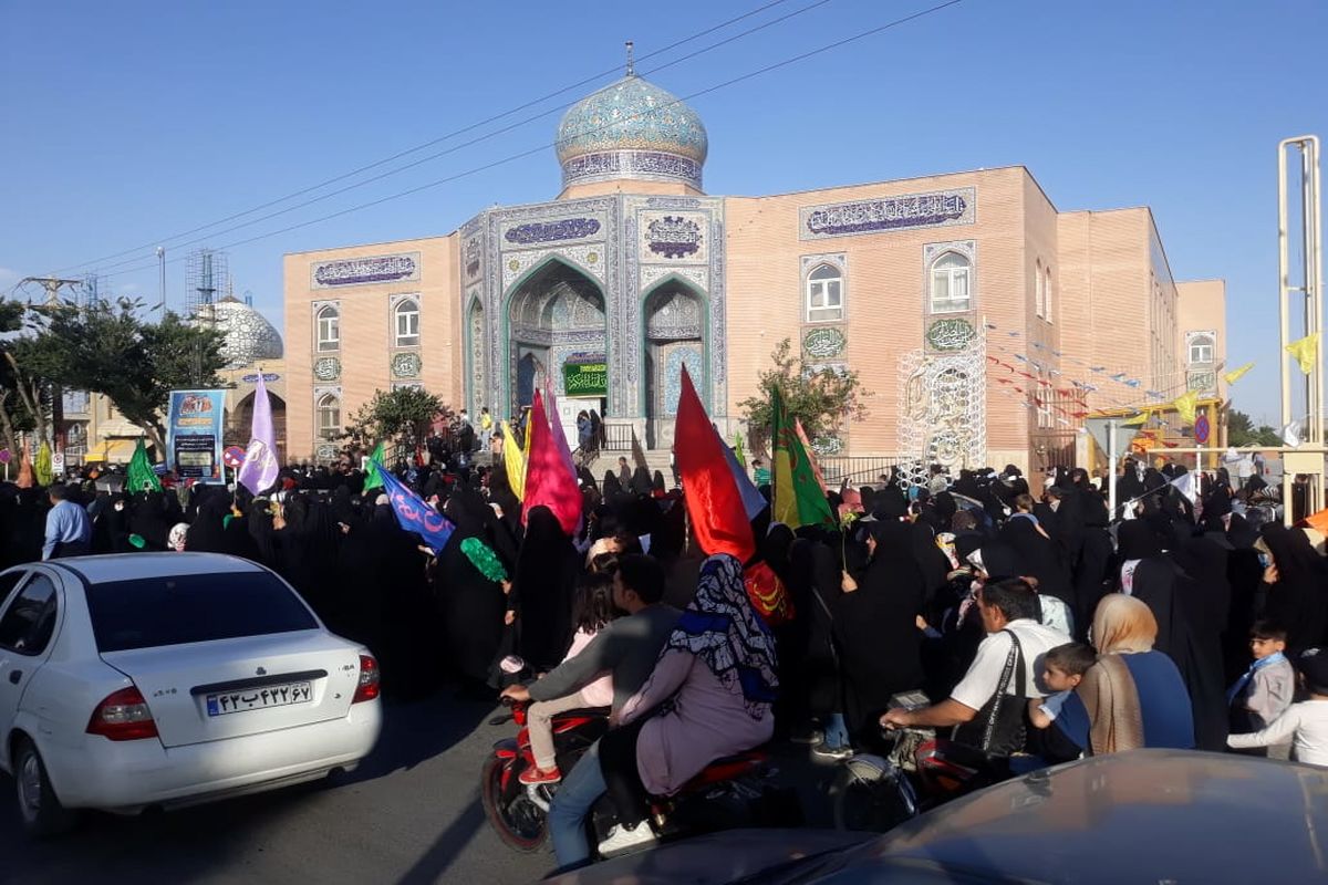 راهپیمایی کاروان بزرگ دختران اصفهانی