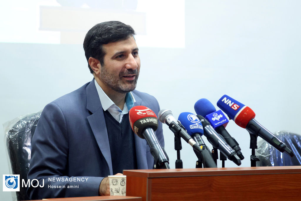 لایحه «عفاف و حجاب» در نوبت رسیدگی قرار دارد/۲۱۰۰ نفر از انتخابات مجلس انصراف دادند