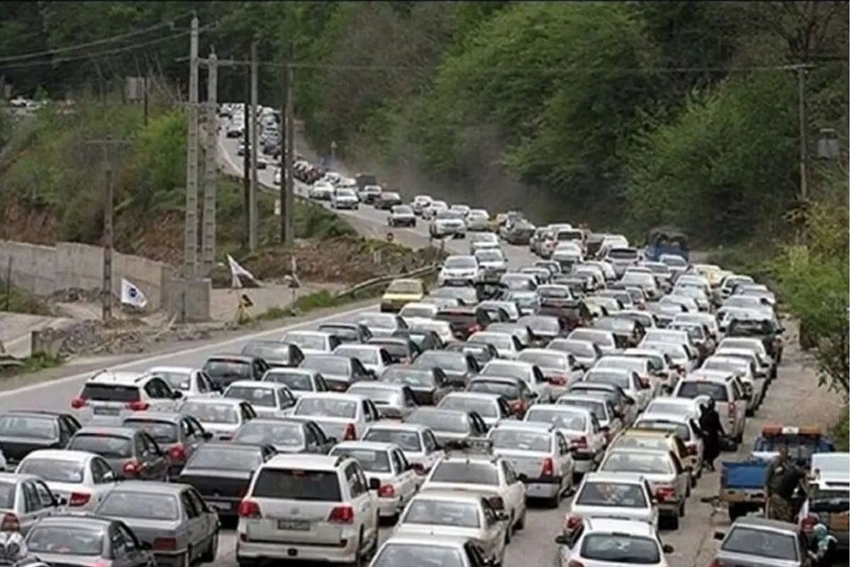 آزادراه تهران-شمال زیر بار ترافیک سنگین