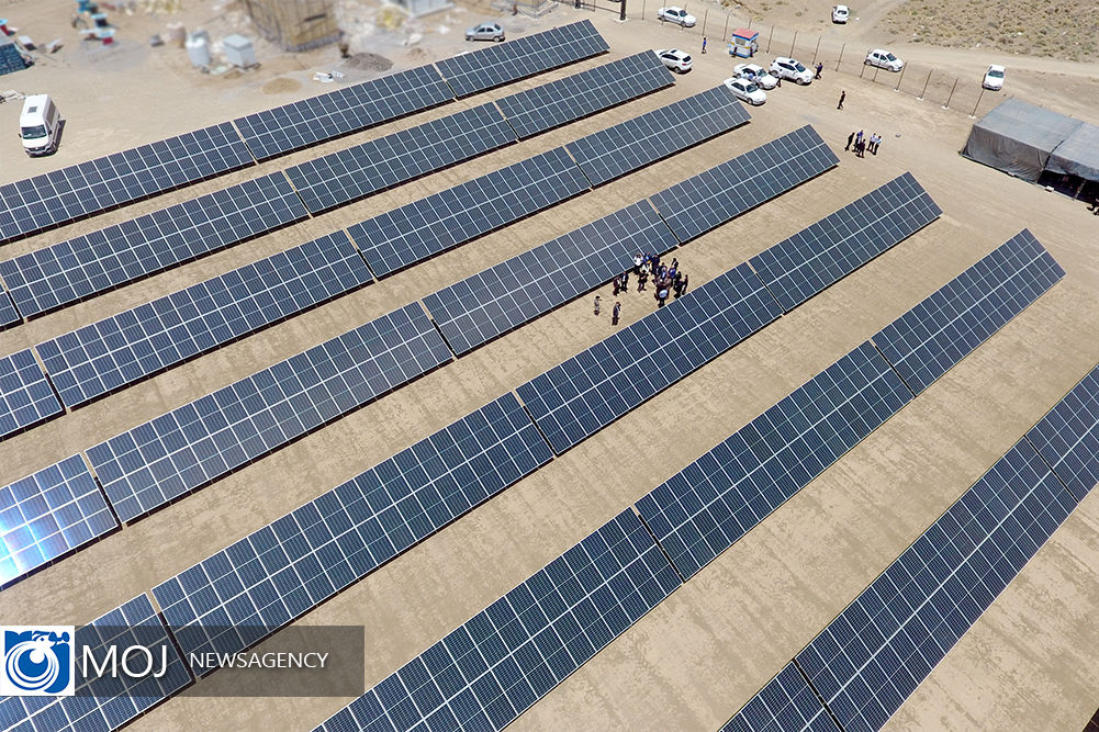 بهره برداری از نیروگاه خورشیدی ۱۰ مگاواتی در شهرستان جرقویه