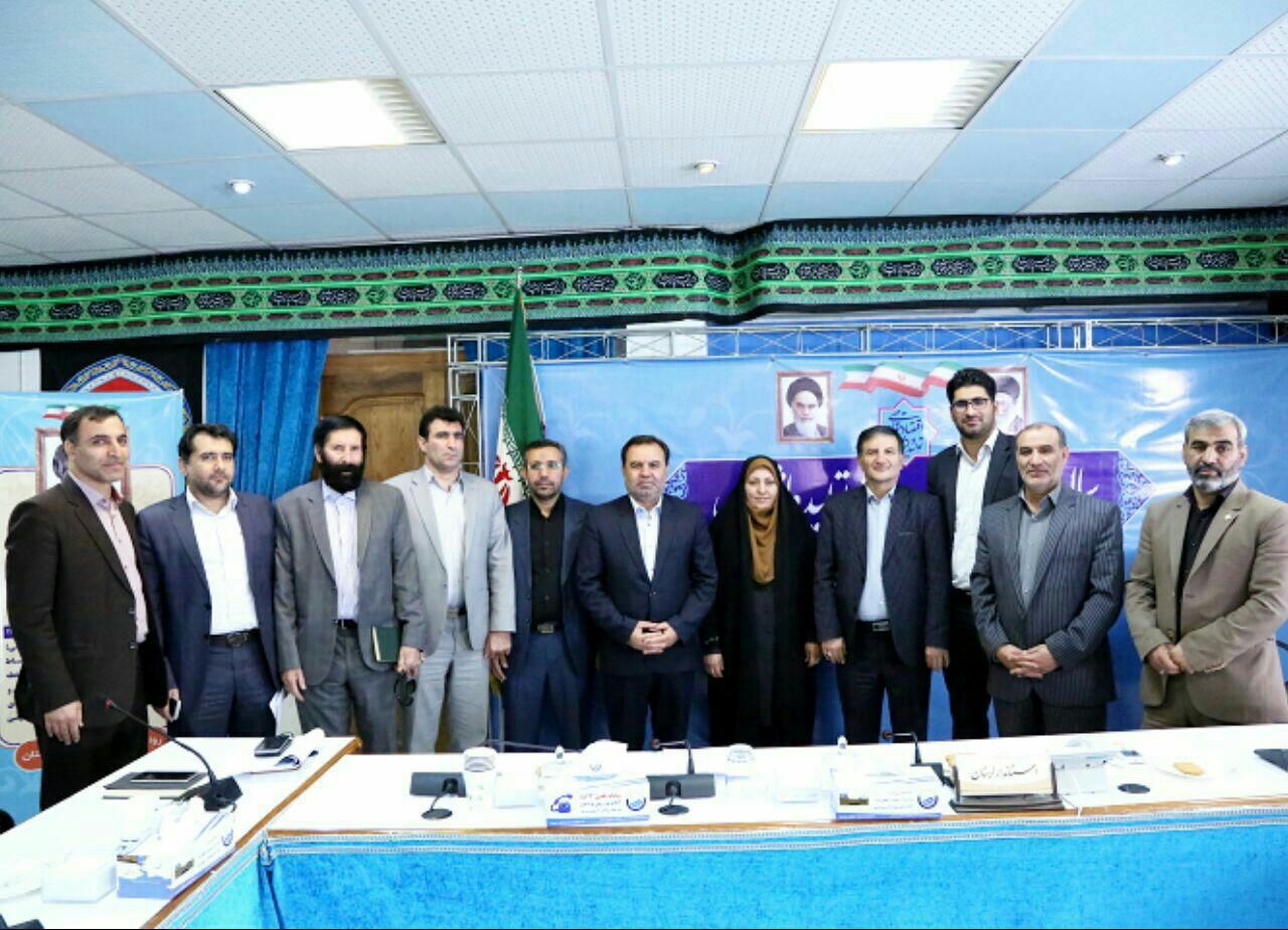 اعضای شورای شهر و شهردار خرم آباد به دیدار استاندار لرستان رفتند