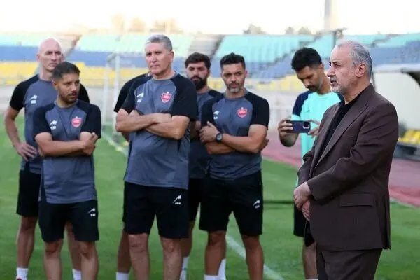 پرسپولیس تنها به اسطوره‌های خودش اعتماد می‌کند
