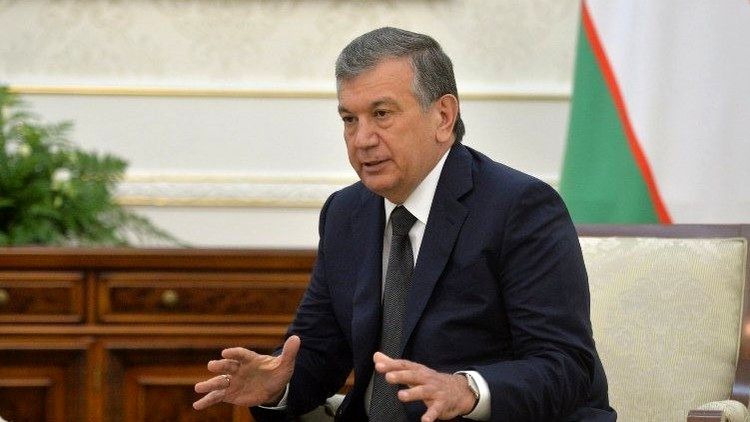 رئیس جمهوری ازبکستان برای روحانی پیام همدردی فرستاد